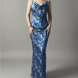 PrettyLittleThing Blue Floral Maxi Dress